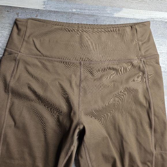 Girlfriend Collective XL Cafe Brown Capri Leggings - Picture 2 of 11